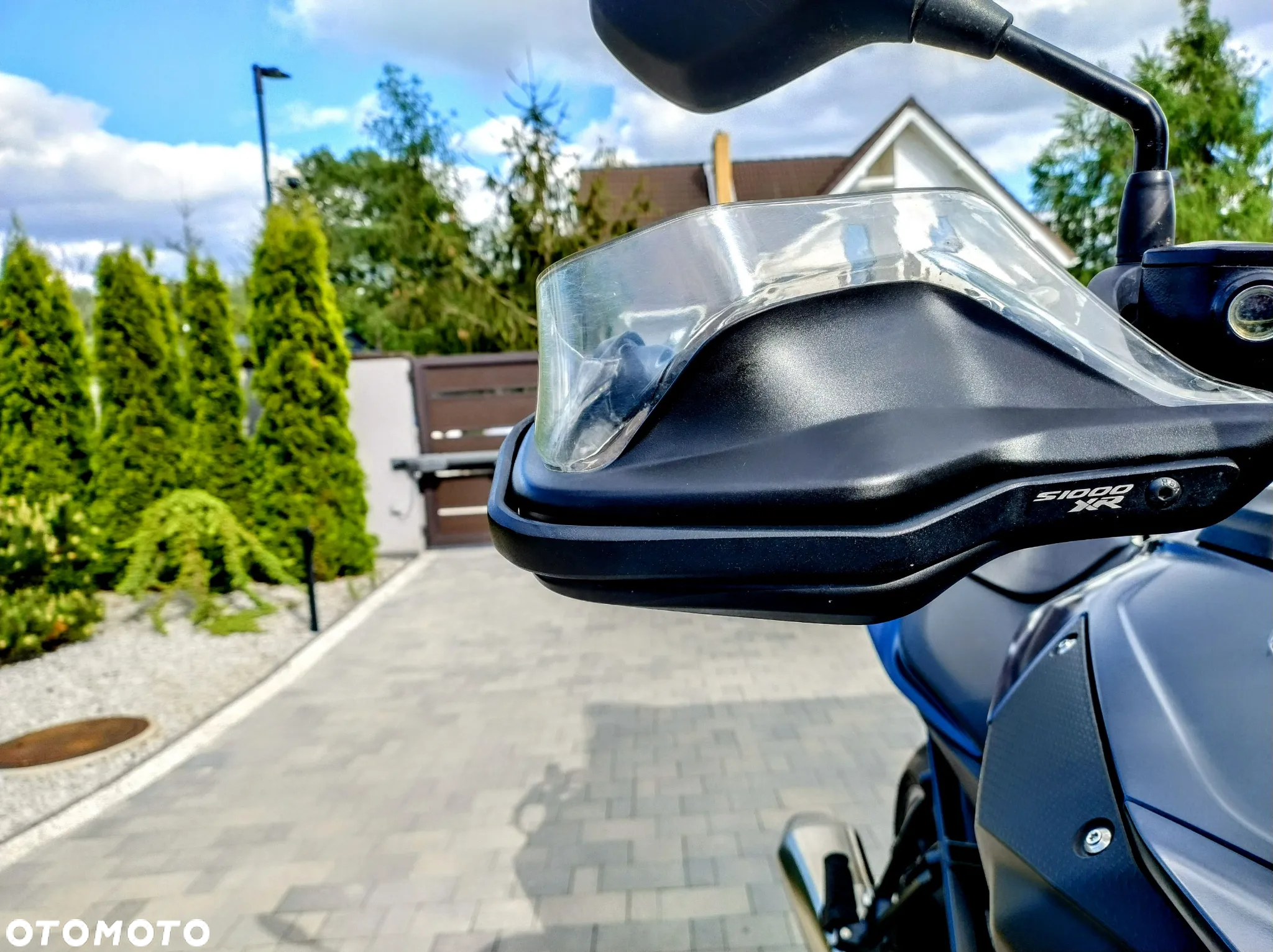 BMW XR - 4