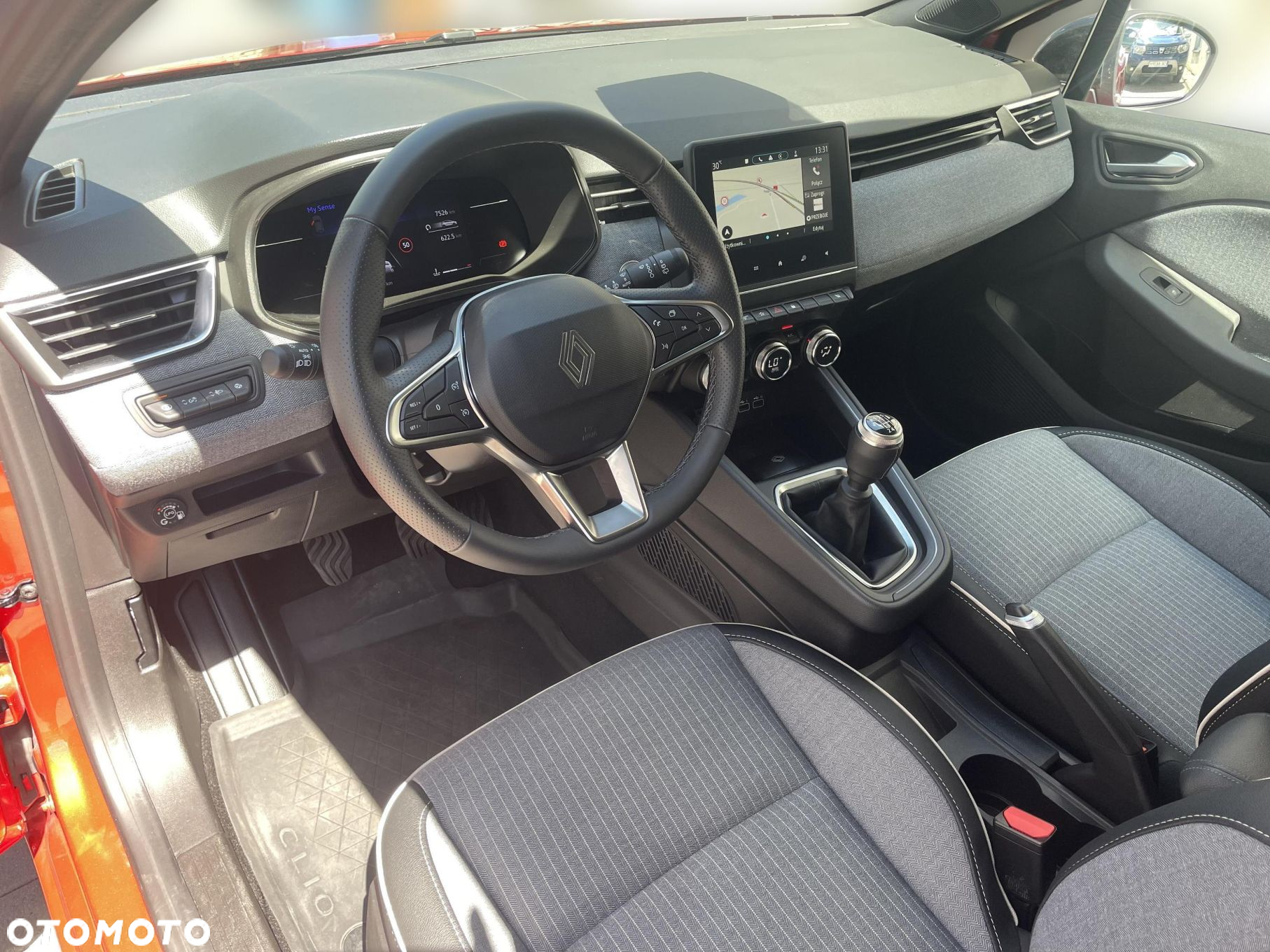 Renault Clio - 9