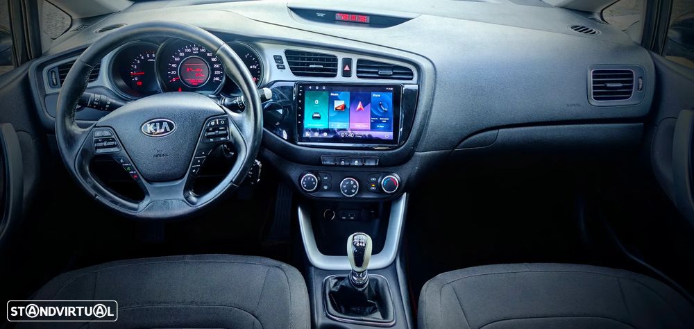 Kia Ceed 1.4 CRDi 90 Spirit - 12