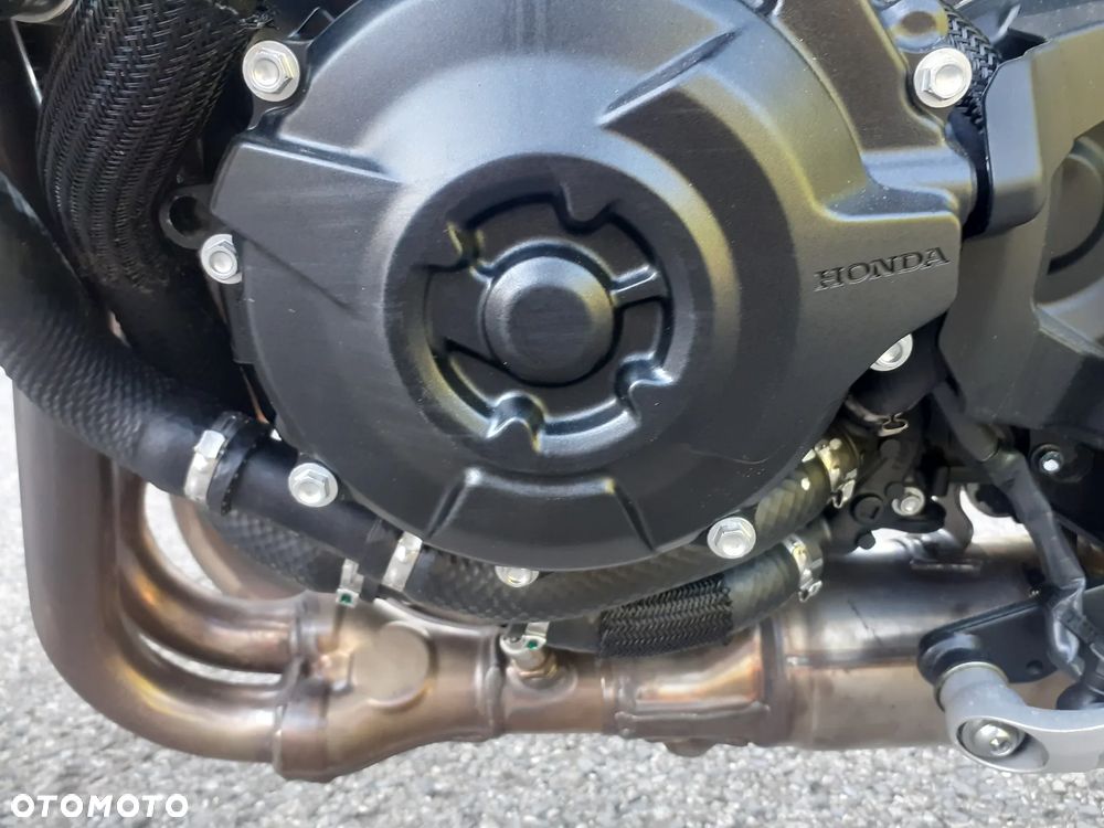 Honda CB - 22