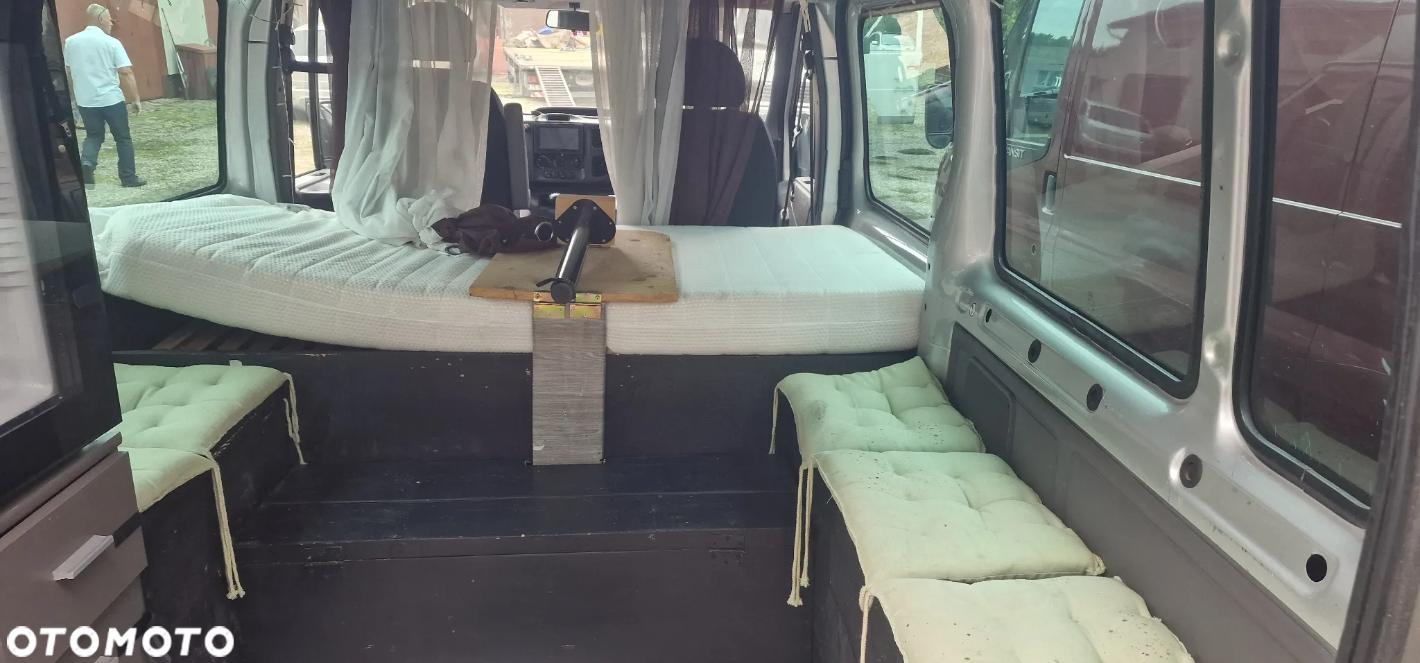 Ford Transit Camper - 4