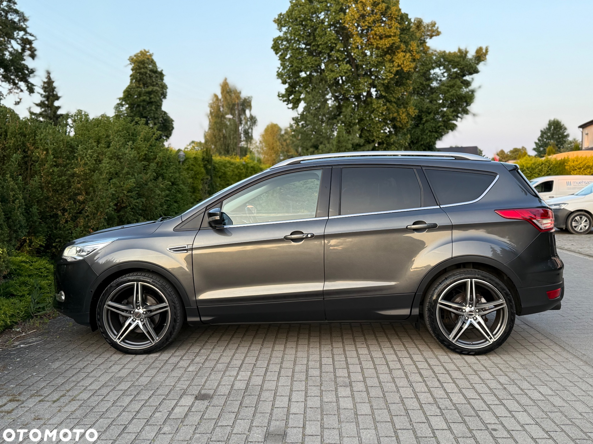 Ford Kuga 2.0 TDCi 4x4 Titanium - 39