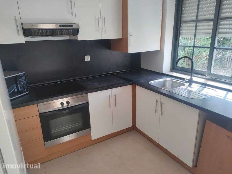 Apartamento T1 mobilado e equipado - Grande imagem: 2/5