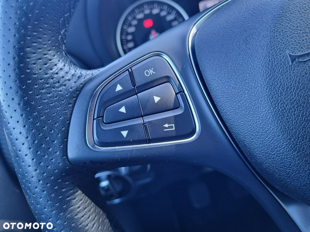 Mercedes-Benz Klasa A 200 AMG Line - 17