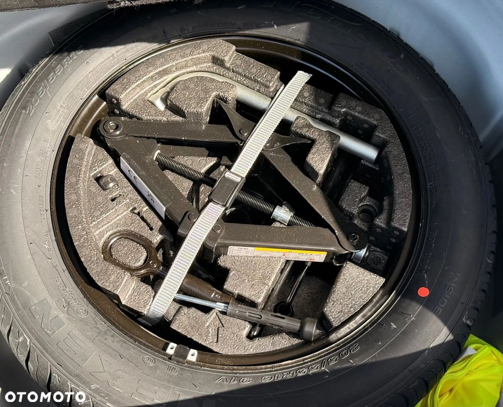 Skoda Superb 2.0 TDI SCR Sportline DSG - 39