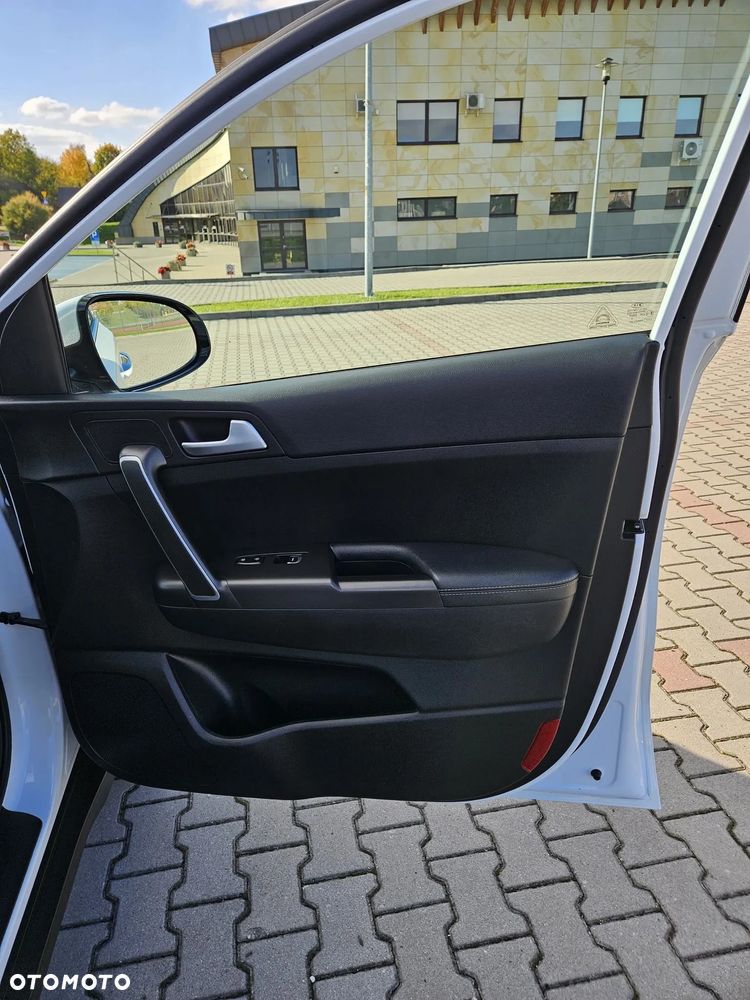 Kia Sportage 1.6 GDI Business Line L 2WD - 20