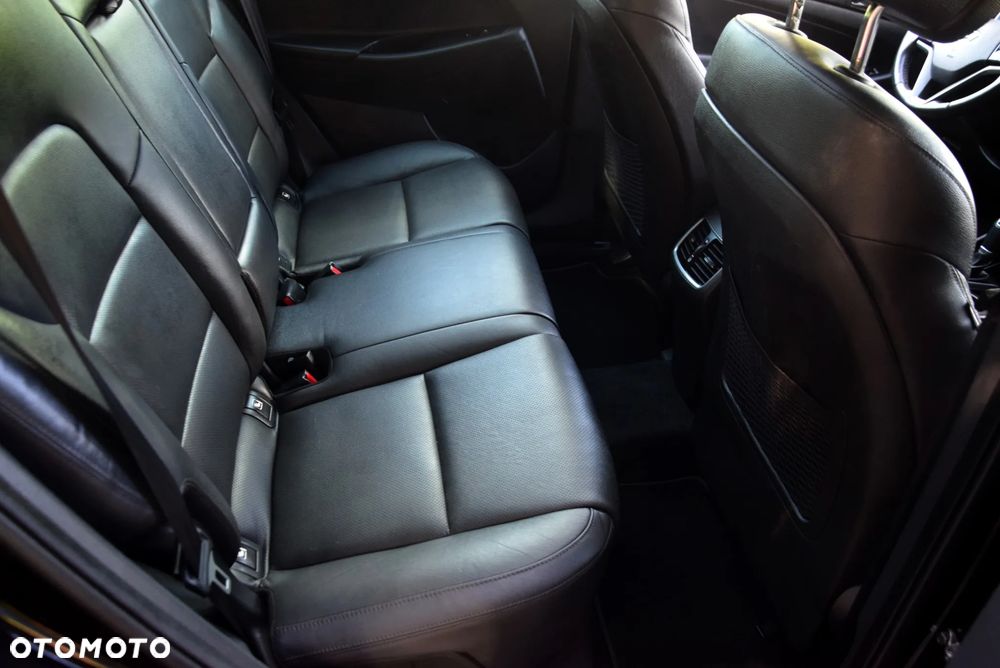 Hyundai Tucson 1.6 T-GDi Premium 2WD DCT - 19