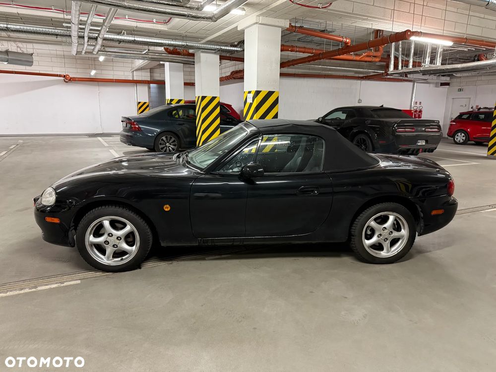 Mazda MX-5 1.6i 16V - 2