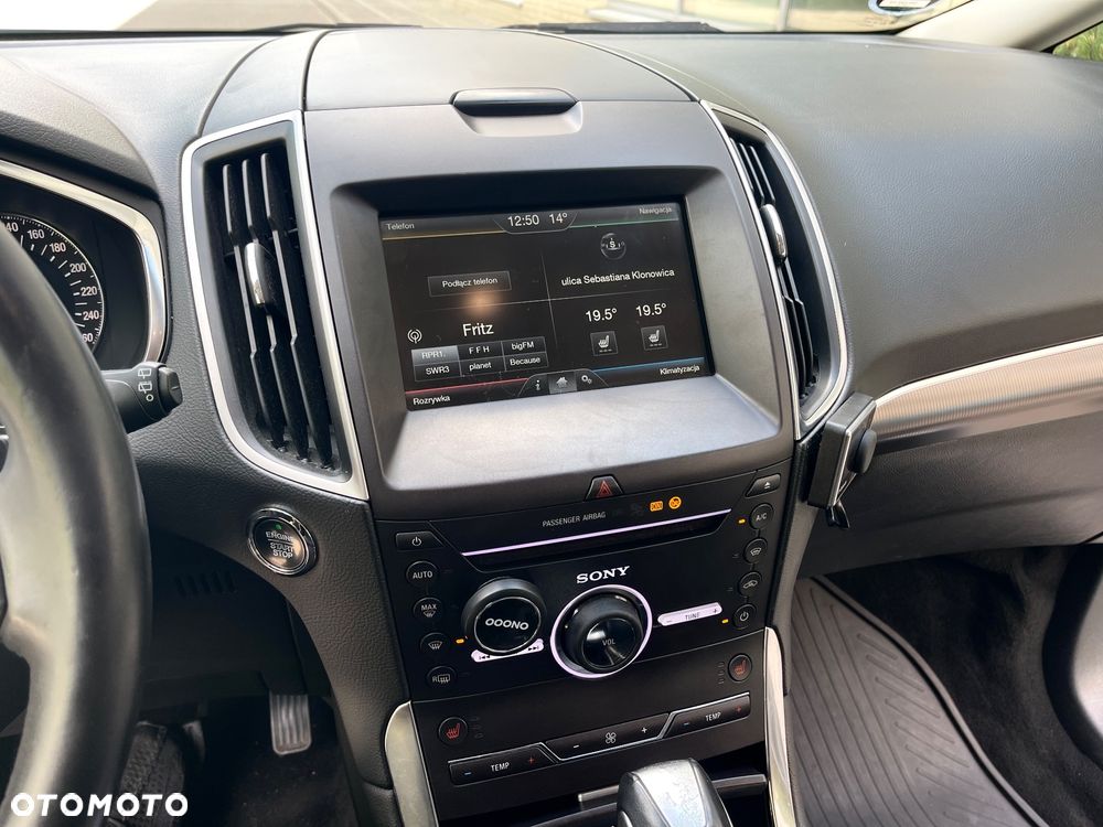 Ford S-Max - 38