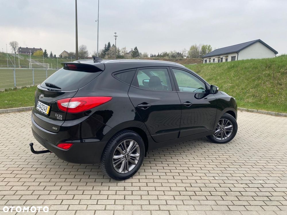 Hyundai ix35 2.0 CRDi 4WD Automatik Premium - 2