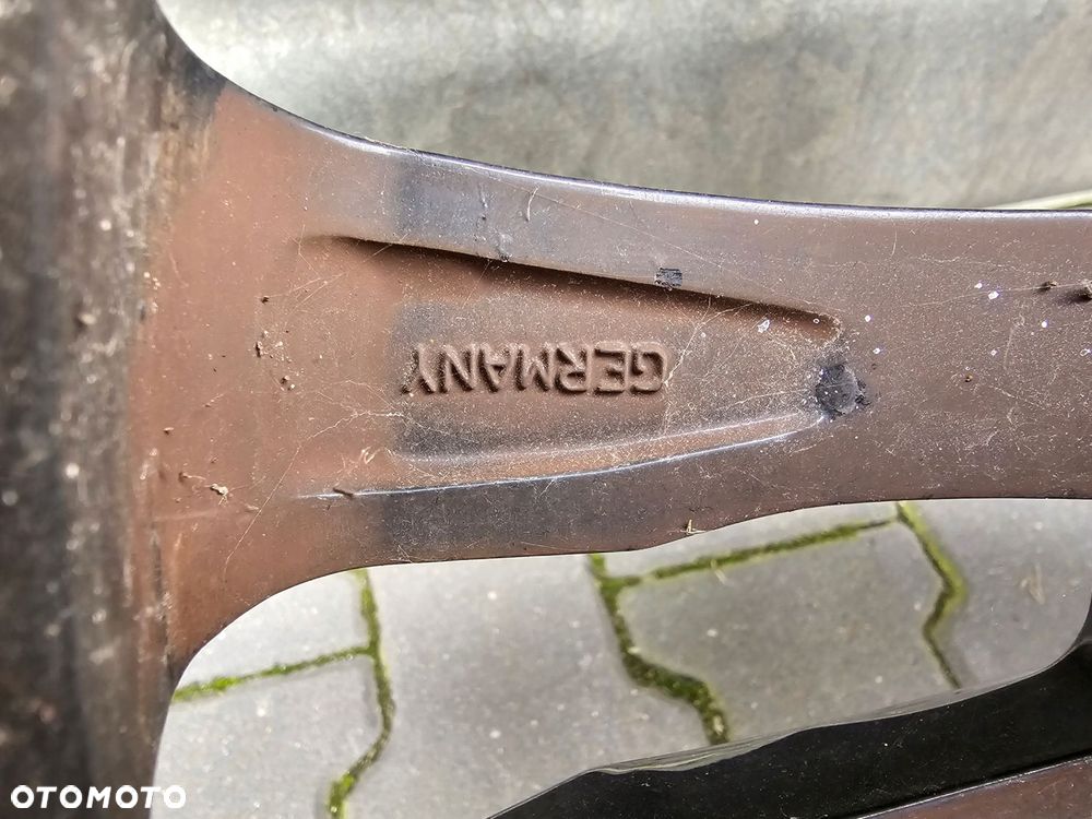 renault trafic iii felgi aluminiowe oxxo opony r17 5x114.3 7.0j et39 - 13