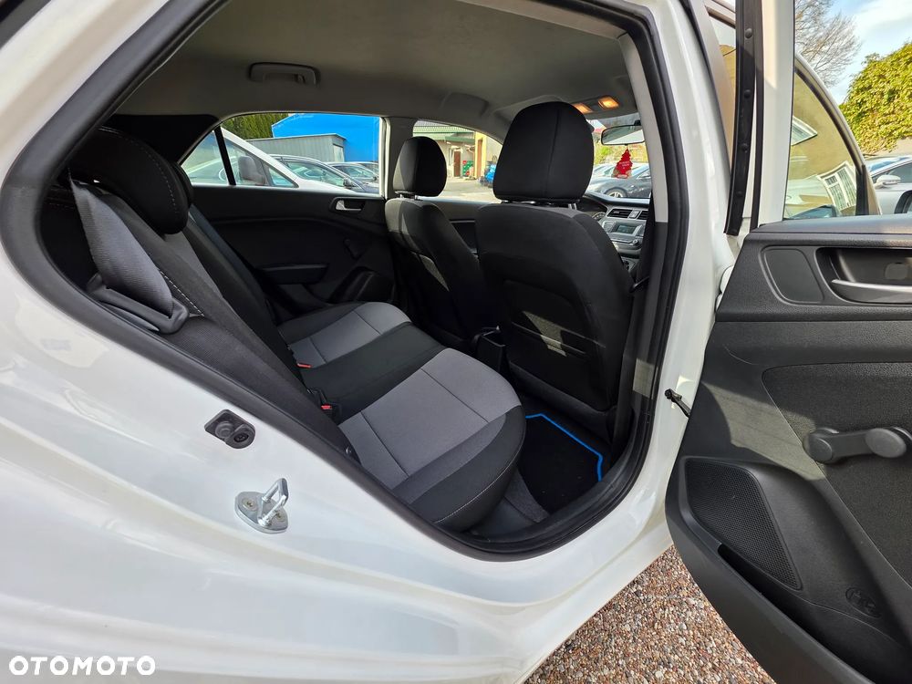 Hyundai i20 1.2 Classic Plus - 8