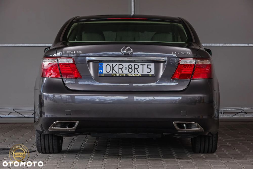 Lexus LS - 2