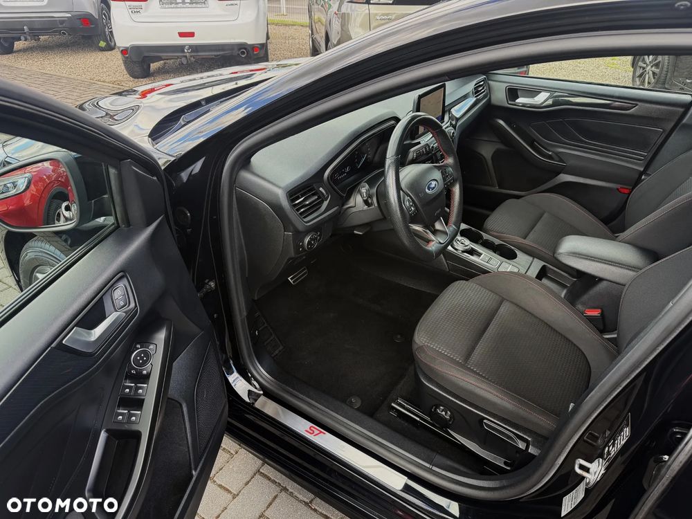 Ford Focus 2.0 TDCi ST-Line Black ASS PowerShift - 7