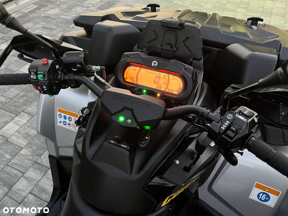 Can-Am Outlander Max - 19
