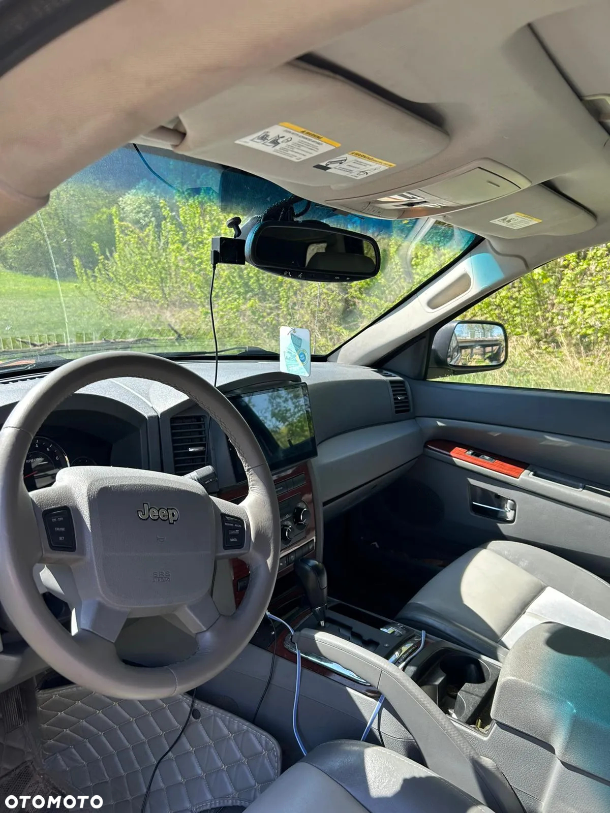 Jeep Grand Cherokee 5.7 V8 Overland - 31