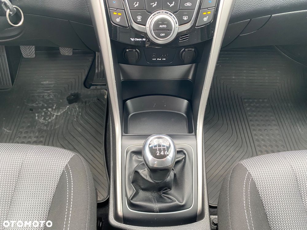 Honda Civic 1.4 i-VTEC Sport 40 Jahre Edition - 12