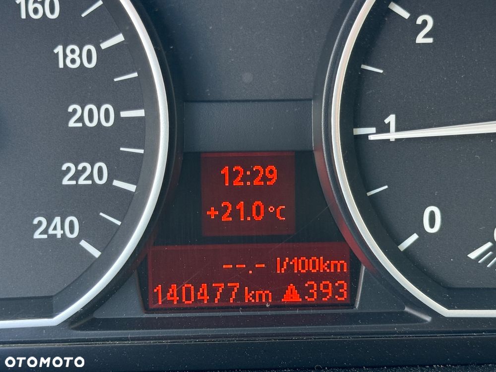 BMW Seria 1 118i - 19