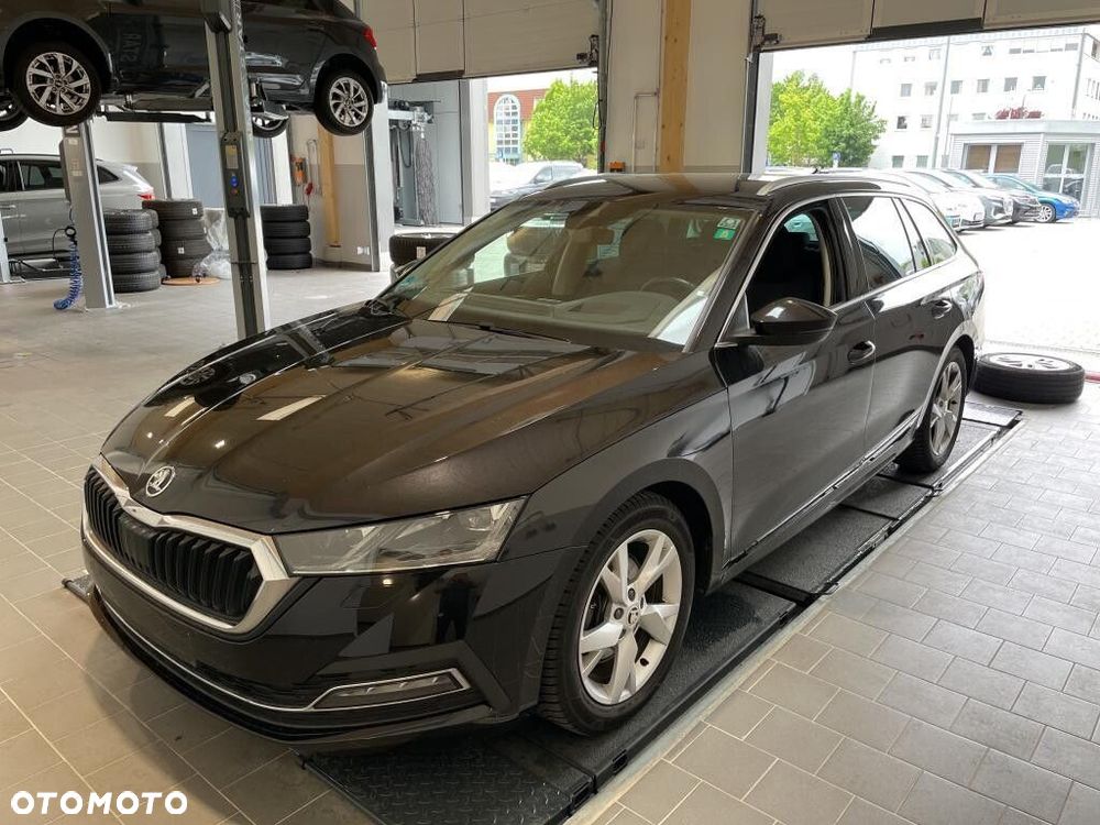 Skoda Octavia - 1