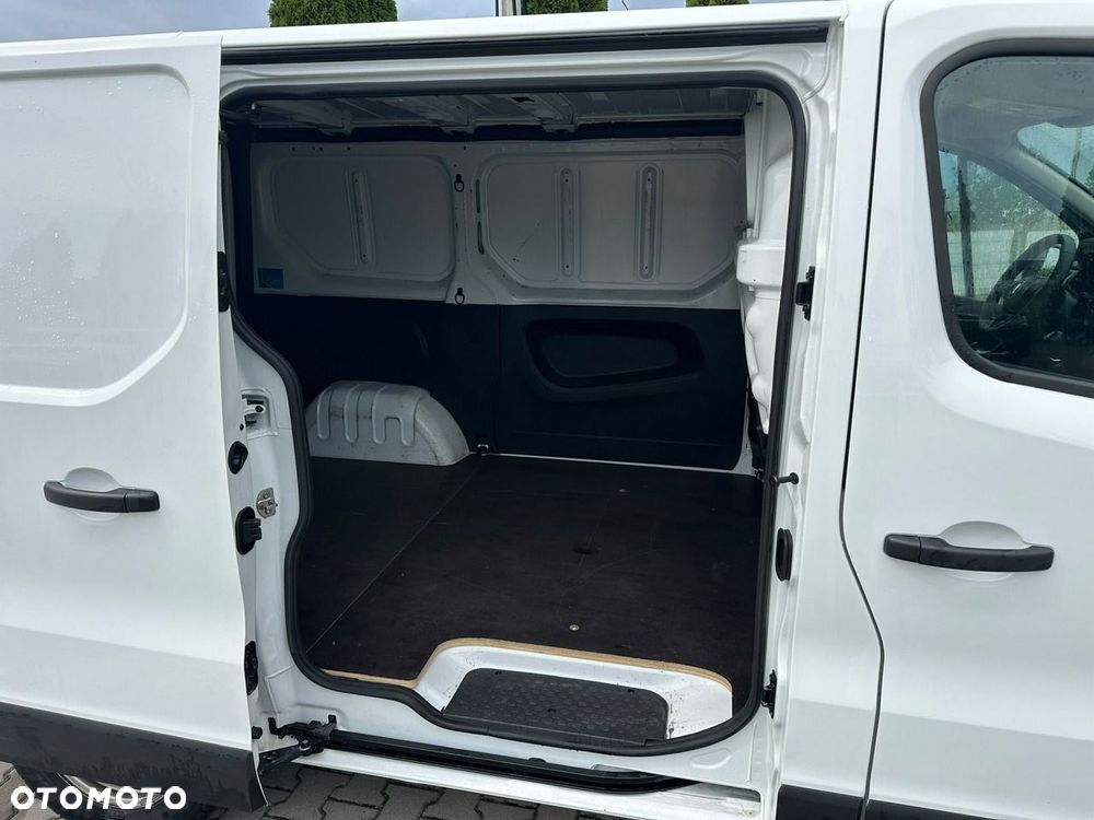 Renault Trafic - 11