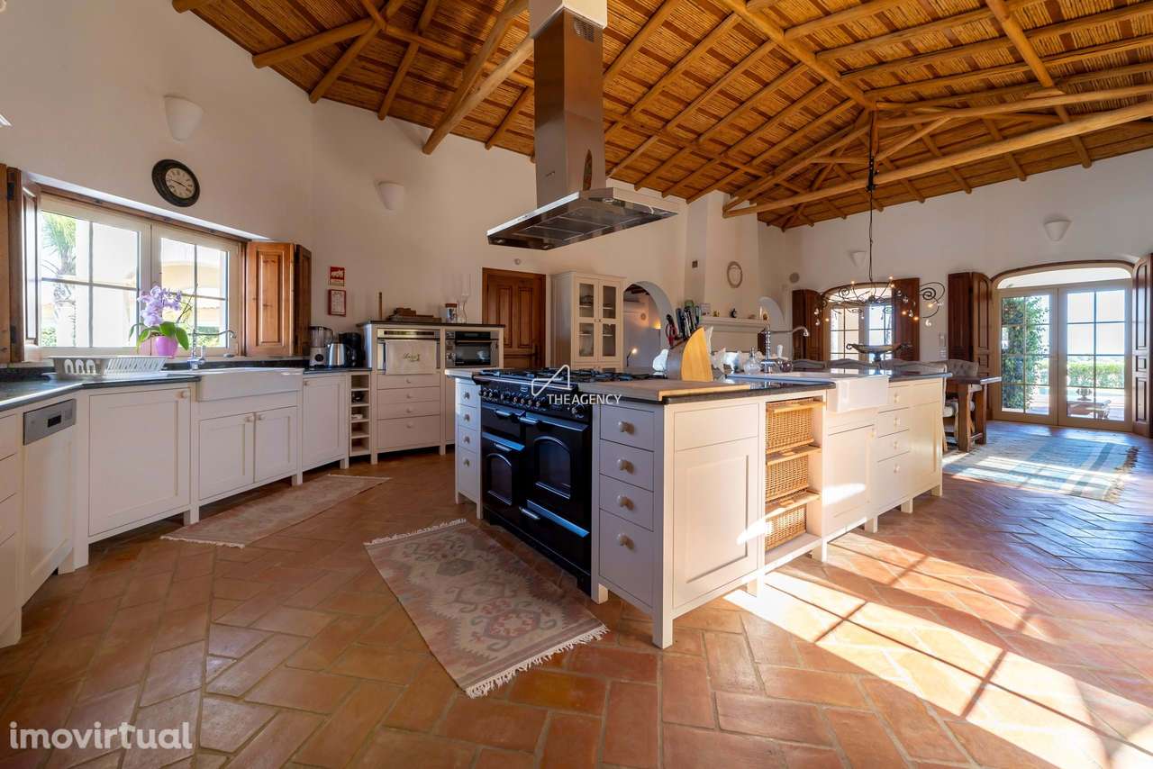 Casa Estilo Mansão com Vista Maravilhosa para o Mar - Grande imagem: 4/60