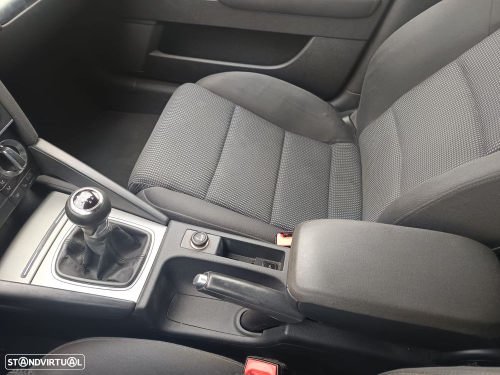 Audi A3 Sportback 1.6 TDI Sport - 32