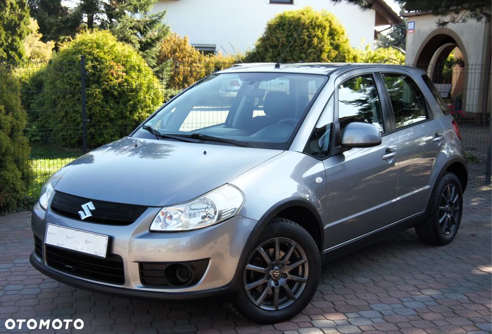 Suzuki SX4 1.5 Streetline 4x2 Classic - 3