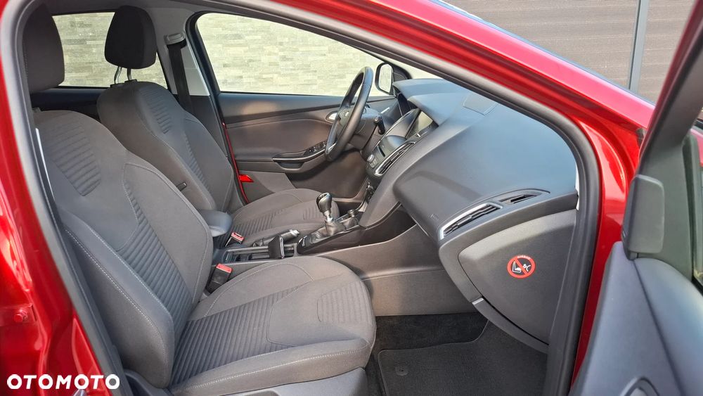 Ford Focus 1.5 TDCi DPF Start-Stopp-System Titanium - 31