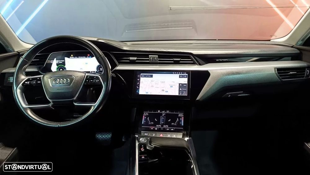 Audi e-tron 55 quattro Advanced - 28