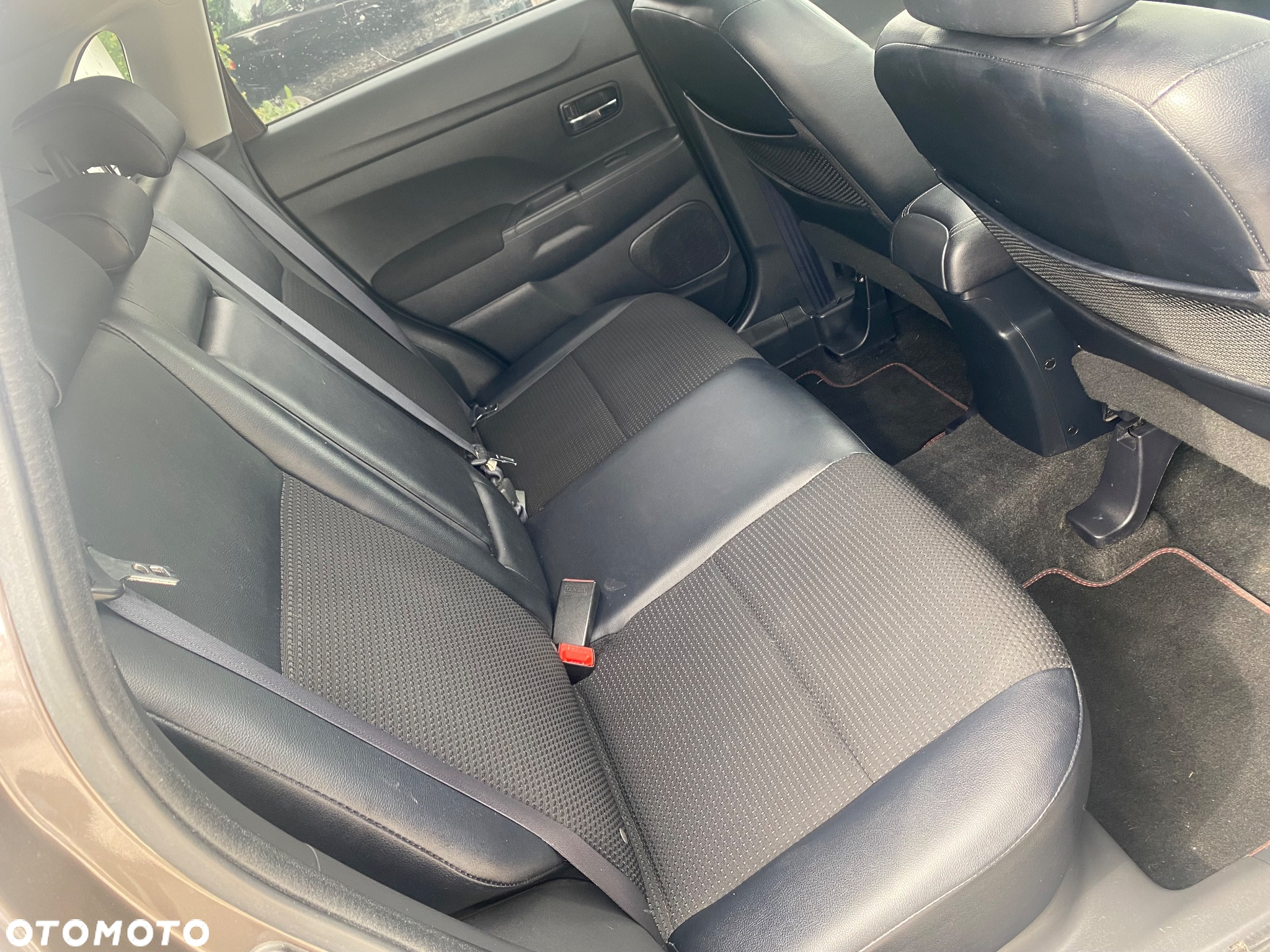 Citroën C4 Aircross e-HDi 115 Stop & Start 4WD Exclusive - 8
