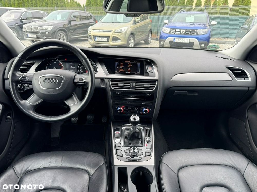 Audi A4 Limousine 2.0 TDI DPF S line Sportpaket - 4