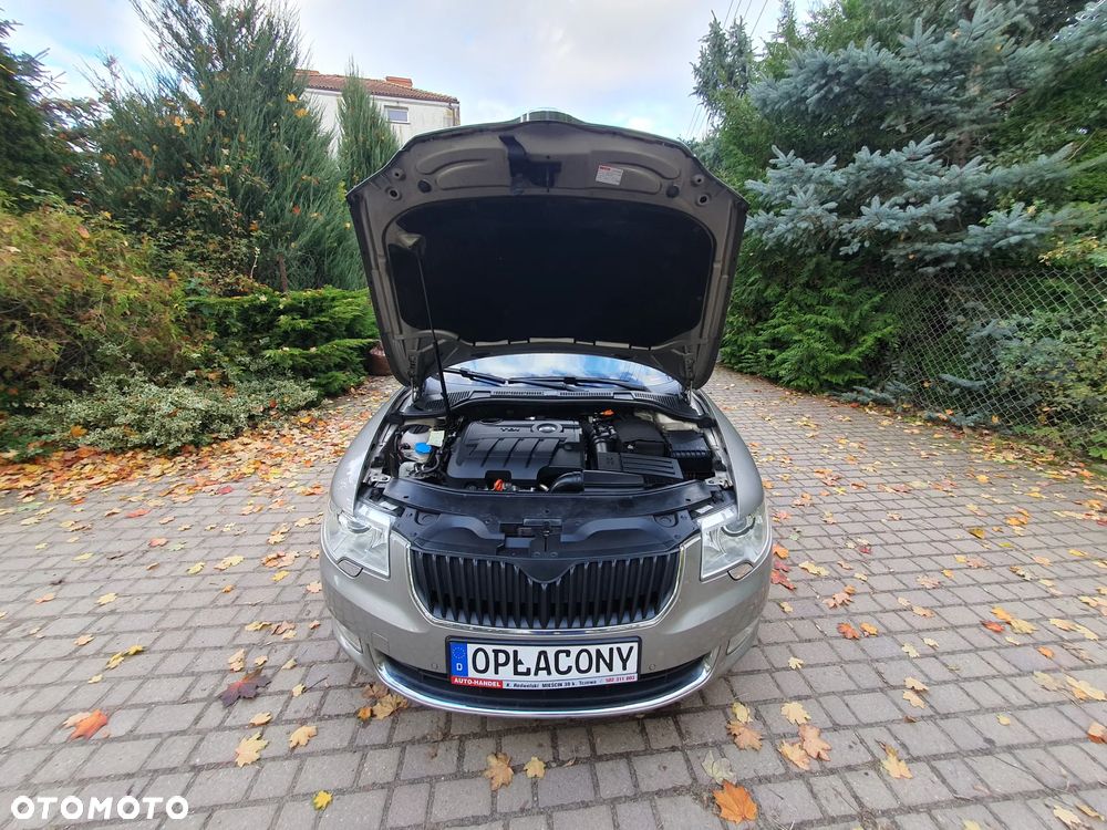 Skoda Superb 2.0 TDI Exclusive - 7