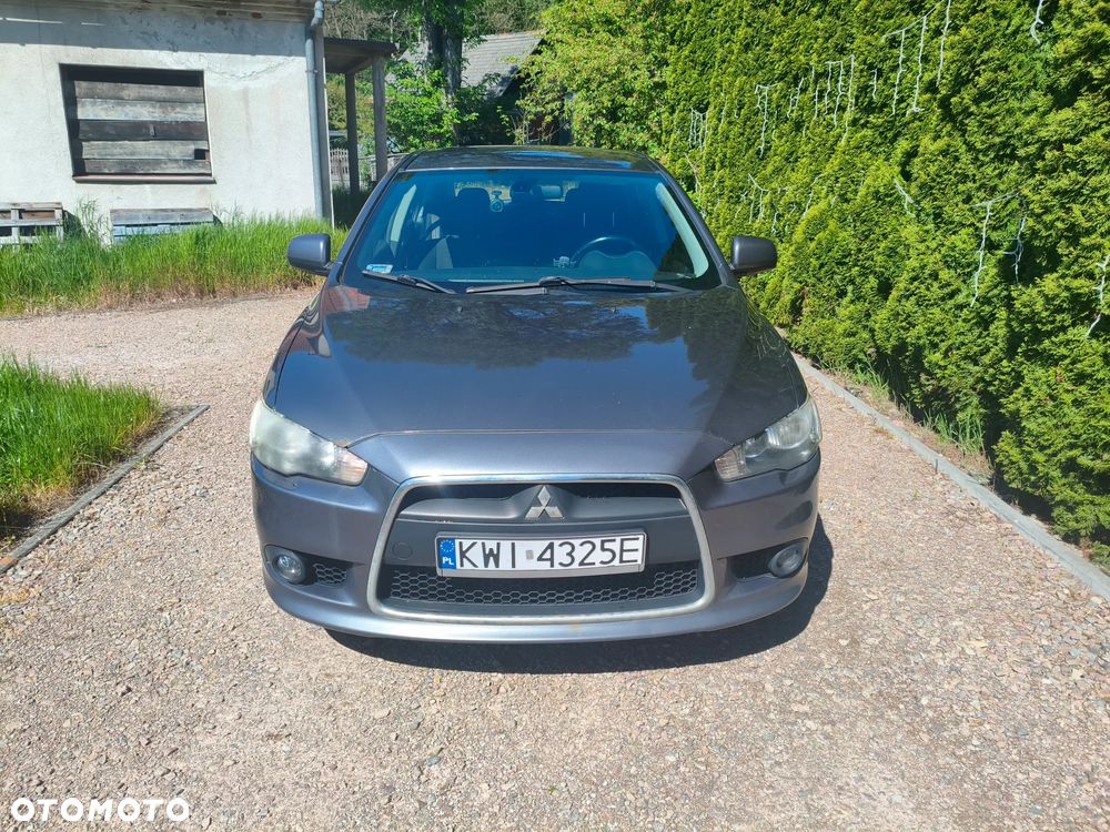 Mitsubishi Lancer 1.8 Invite - 6