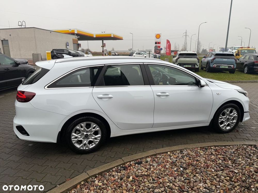 Kia Ceed 1.5 T-GDI M DCT - 6