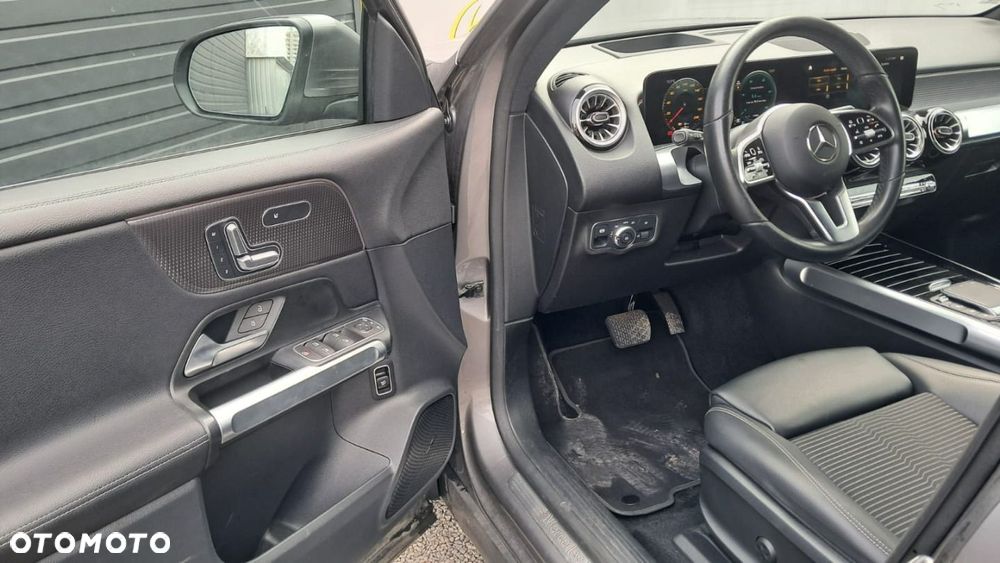 Mercedes-Benz EQB - 20