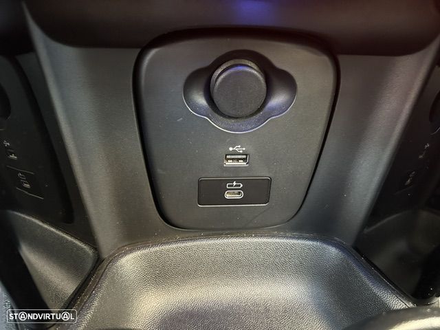 MINI 3 Portas Cooper Sport Edition Auto - 32