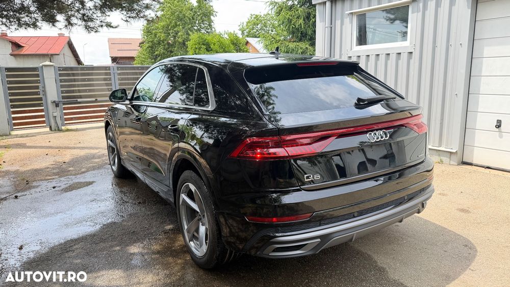 Audi Q8 50 TDI quattro Tiptronic - 13