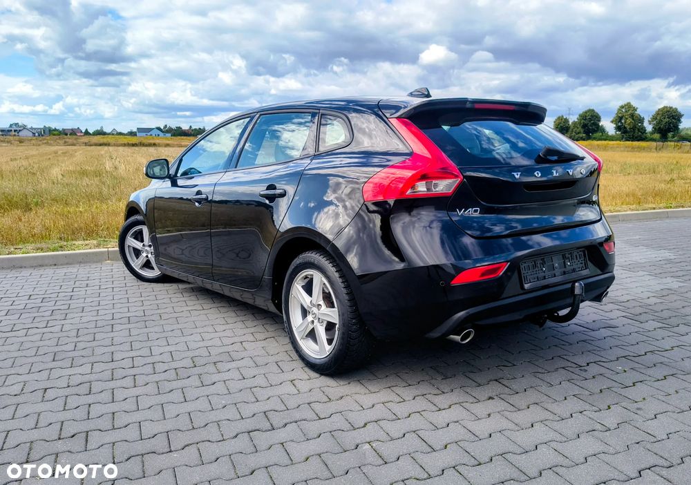 Volvo V40 D4 Geartronic Kinetic - 10
