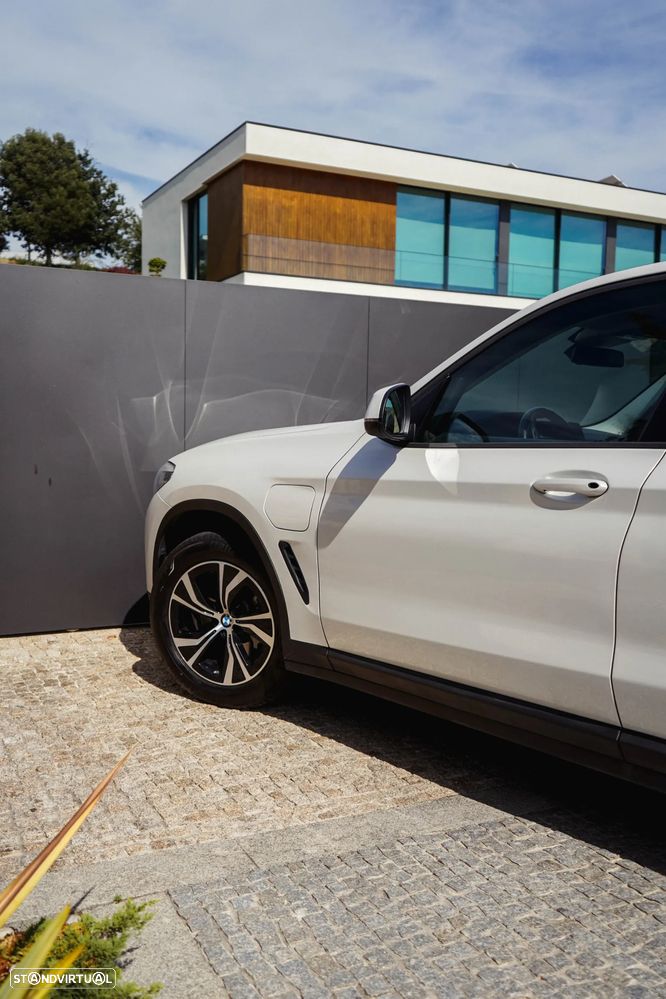 BMW X3 xDrive30e Aut. - 23