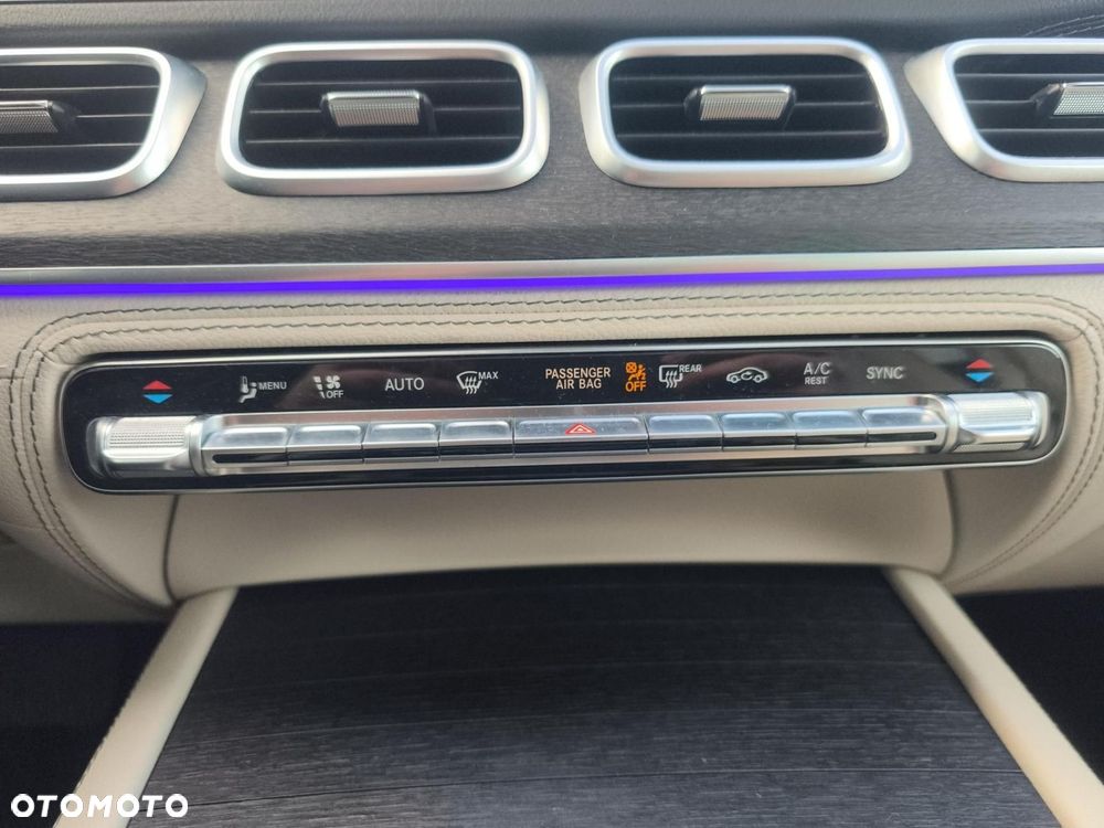 Mercedes-Benz GLE - 18