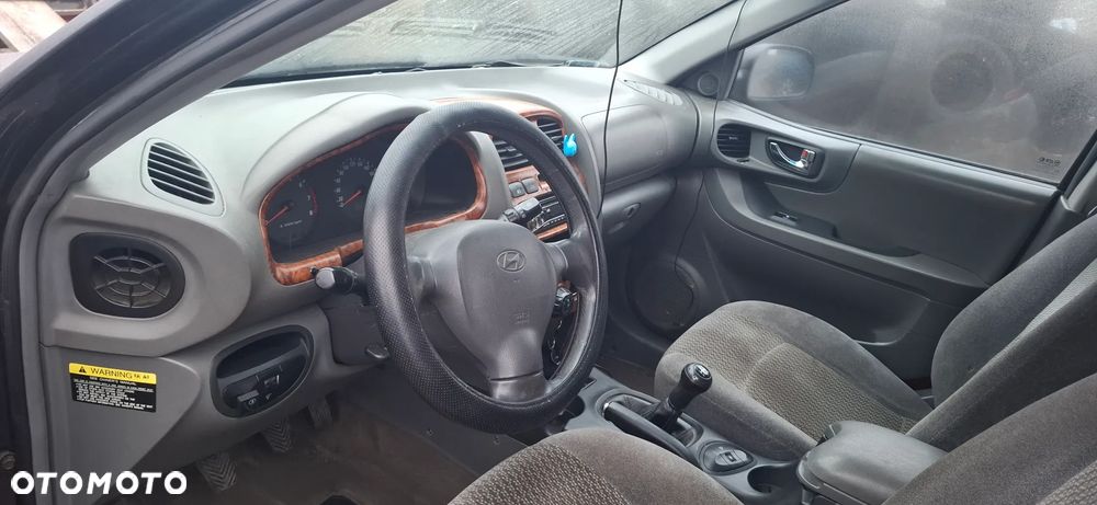 HYUNDAI Santa Fe 2001/02 - 2006/03 2,4 B G4JS na części - 17
