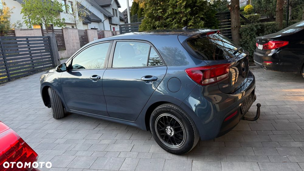 Kia Rio 1.2 Spirit - 11