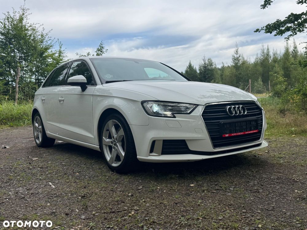 Audi A3 Sportback - 2