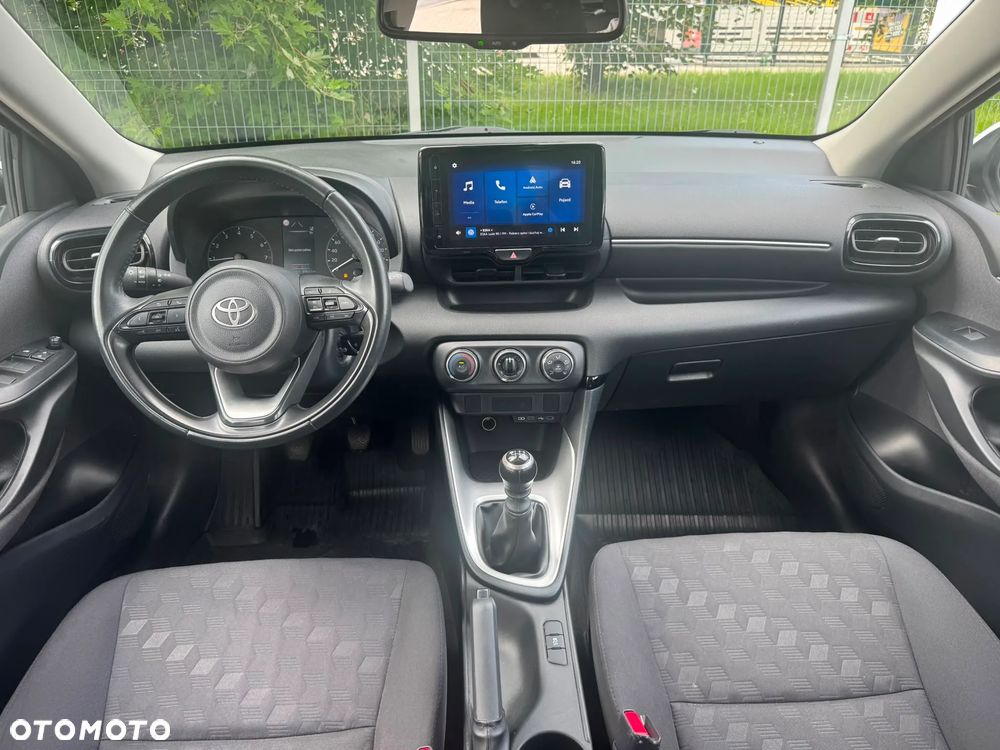 Toyota Yaris 1.5 Comfort - 9