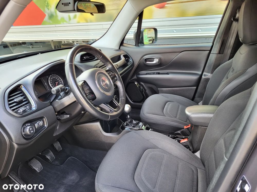 Jeep Renegade 1.6 E-torQ Night Eagle - 16