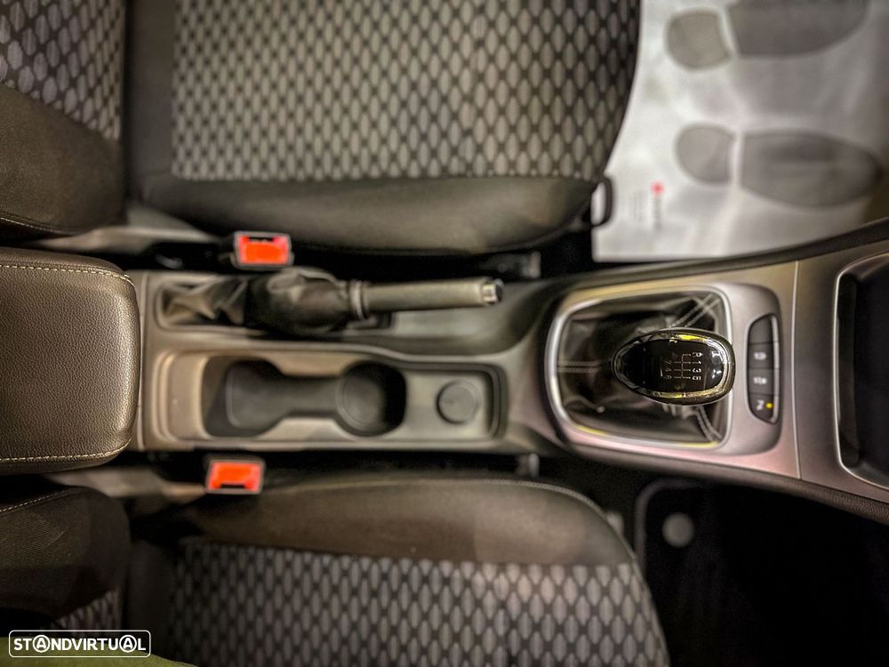 Opel Astra 1.6 CDTI Business Edition S/S - 32