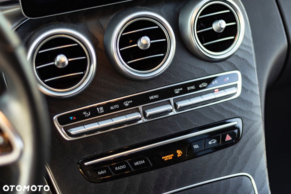 Mercedes-Benz Klasa C - 31