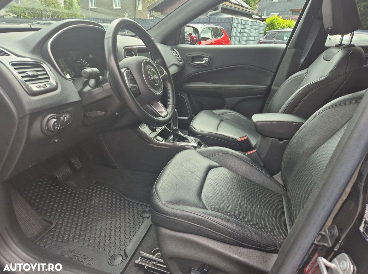 Jeep Compass - 14