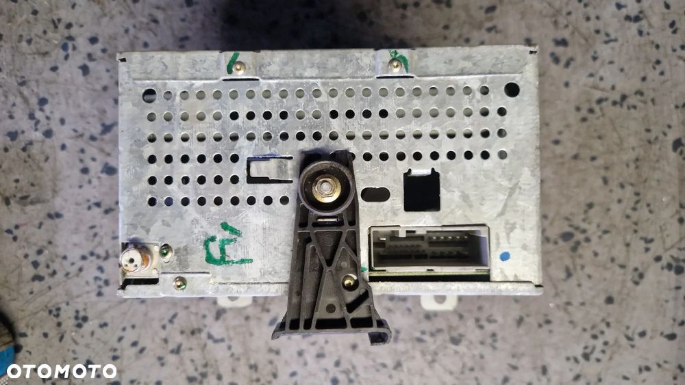 FORD FIESTA MK 6 VI RADIO 4500 - 3