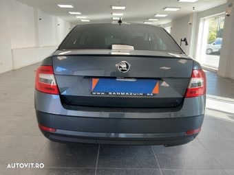Skoda Octavia - 10
